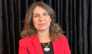 Prof. Dr. Feza Orhan: "Öğretmen her zaman teknolojiden daha önemlidir"