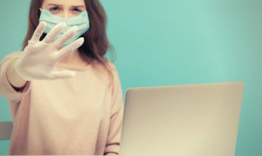Dolandırıcılar, yeni COVID-19 kimlik avı kampanyasında Omicron korkularından yararlanıyor
