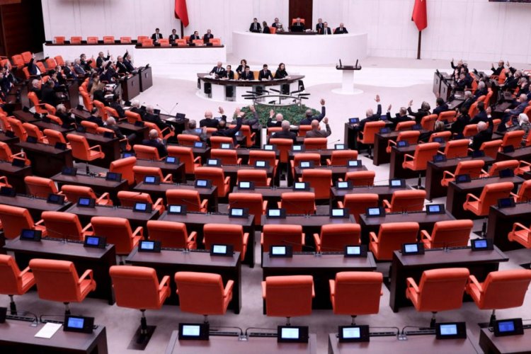 Siyasette dijital devrim: Erken seçim öncesi adaylar için '100 Haber Projesi' başlatıldı