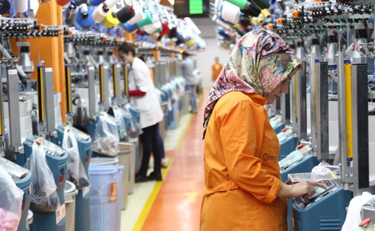 Türkiye’nin Çorap Sanayisinde Öne Çıkan Firmalar: Üretim ve İhracatta Liderler