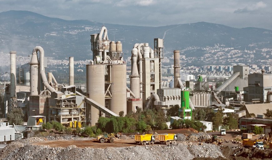 Çimento Devi Çimentaş'a Şok Karar: Üst Mahkeme, Şehir Merkezinden Taşınma Yolunu Açtı