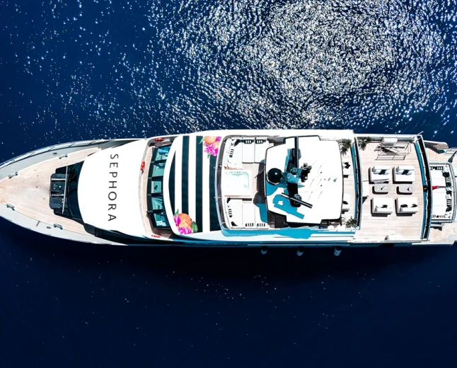Sephora Bodrum'daki İlk Mağazasını Yalıkavak Marina'da Açtı